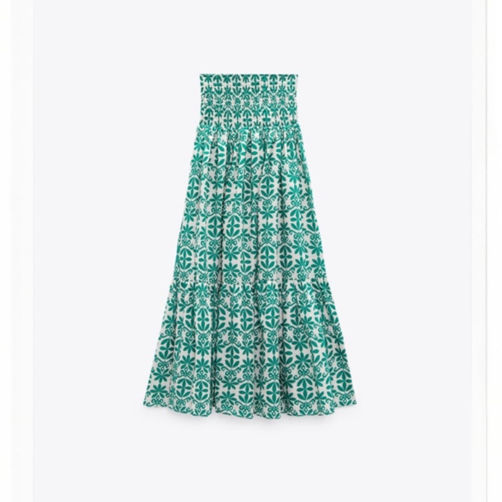 Long printed skirt